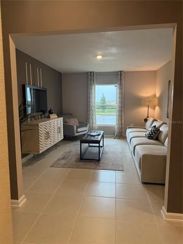 $2,300 | 2722 Pennachio Drive, Lake Wales, FL 33853