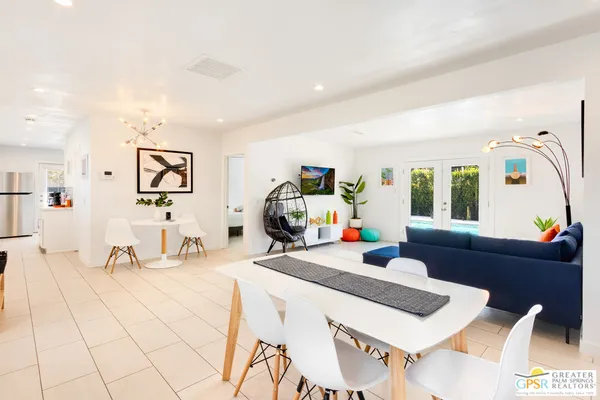 $3,750 | 4373 East Camino Parocela, Palm Springs, CA 92264