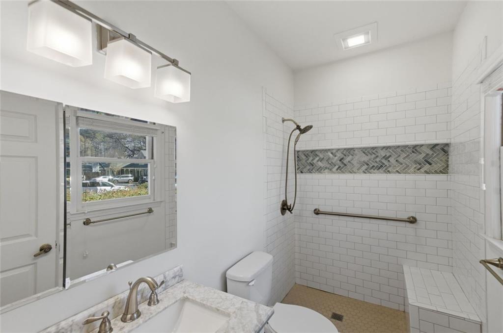 2340 Brockett Road Tucker, GA 30084 - Photo 24 of 28