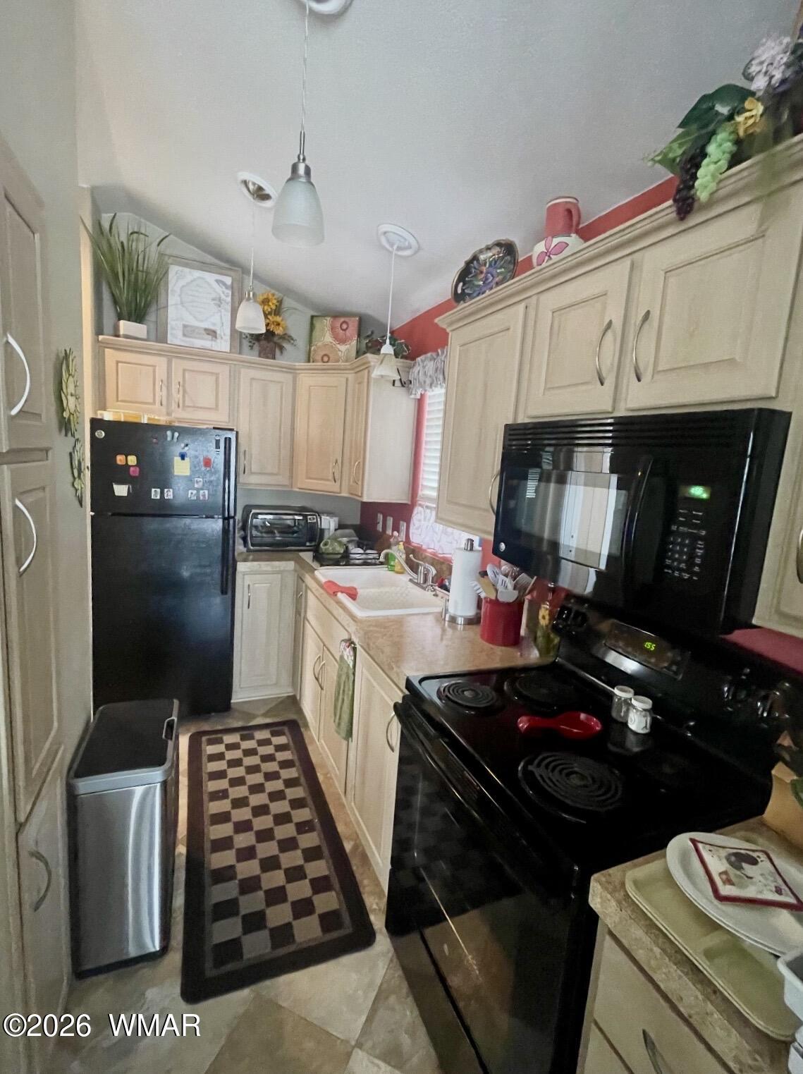 270 North Clark Road, Unit 35 Show Low, AZ 85901 - Photo 6 of 11