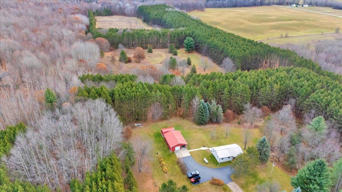 2831 Pointer Road West Branch, MI 48661 - Photo 9 of 47