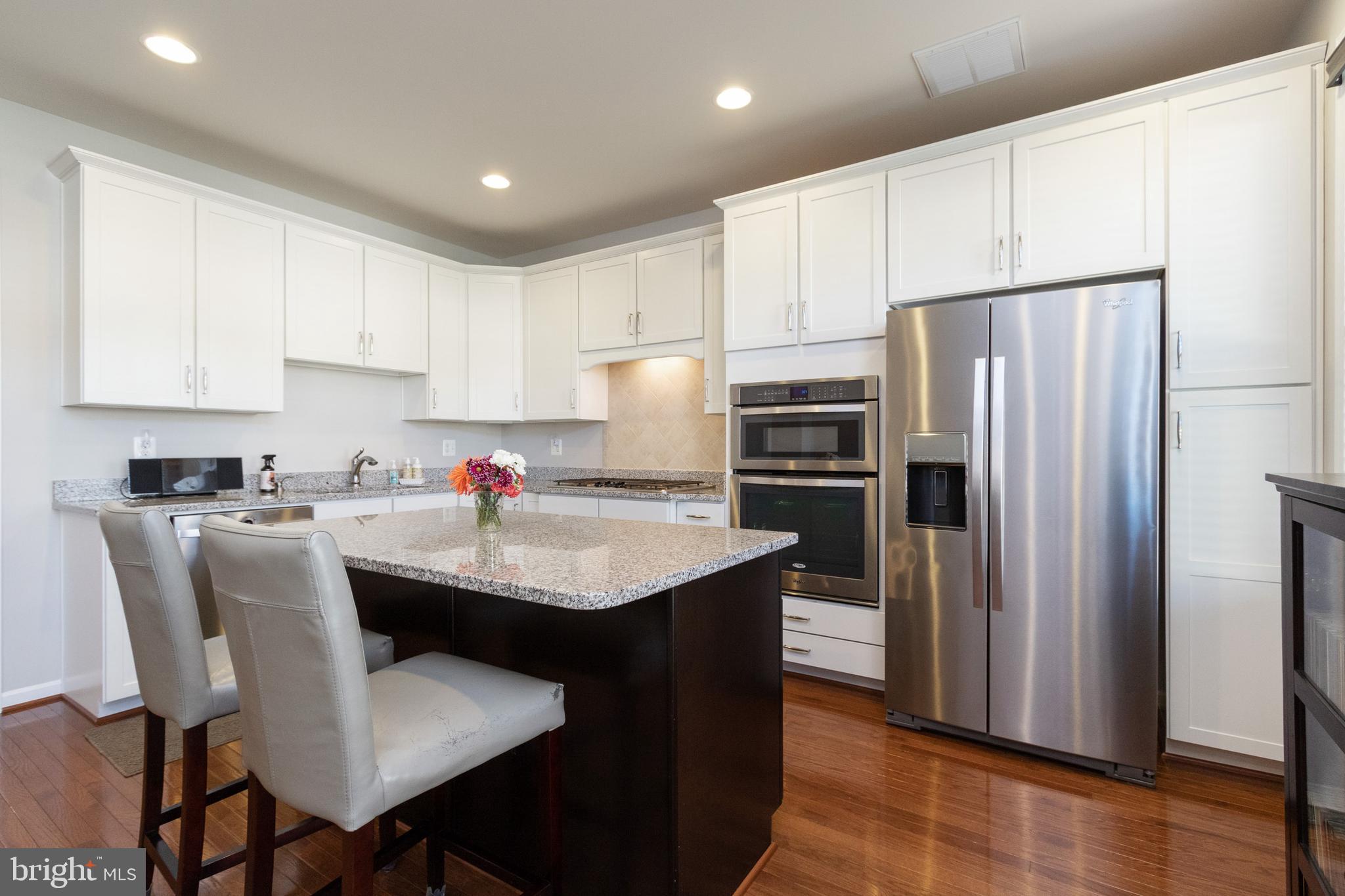 42190 Castle Ridge Square Brambleton, VA 20148 - Photo 3 of 44 Beautiful Large Open Kitchen W/Island