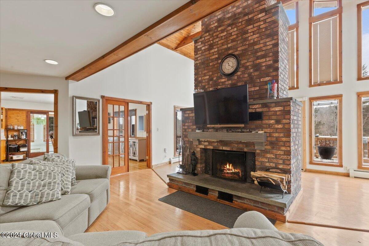 14 Silver Lake Road New Baltimore, NY 12042 - Photo 8 of 41 31-MW2_0718