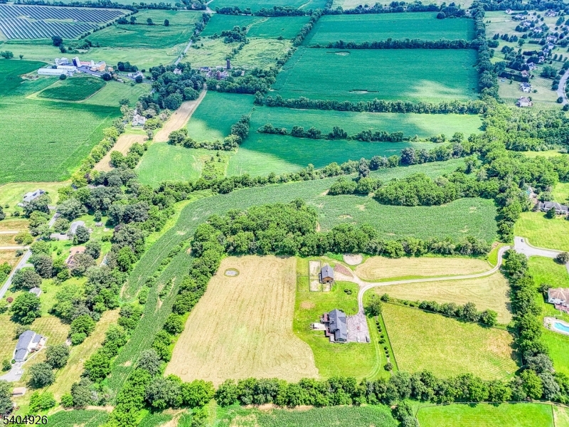 8 Roseberry Road Washington, NJ 07882 - Photo 13 of 24 a view of an outdoor space