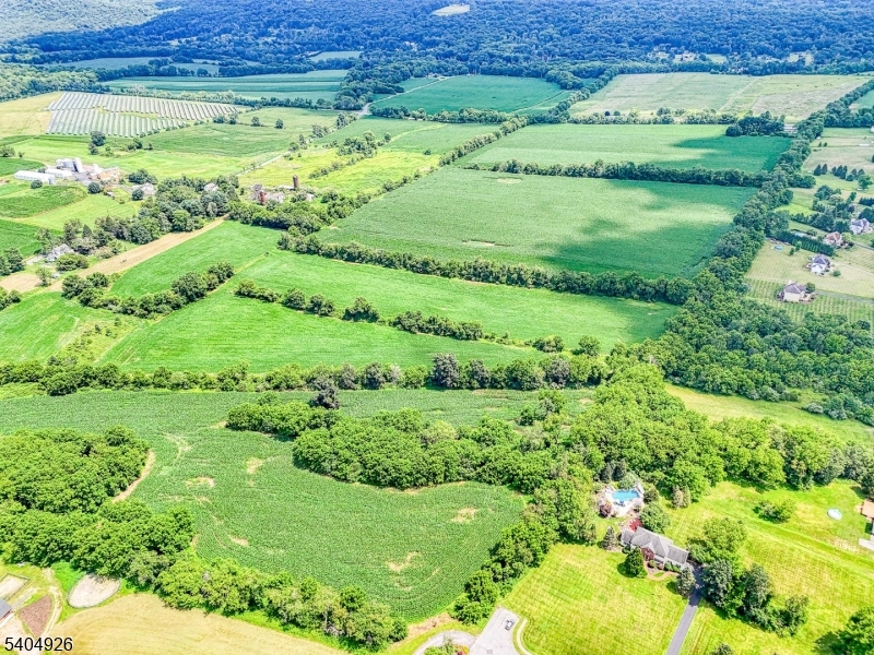 8 Roseberry Road Washington, NJ 07882 - Photo 8 of 24 a view of a lush green field