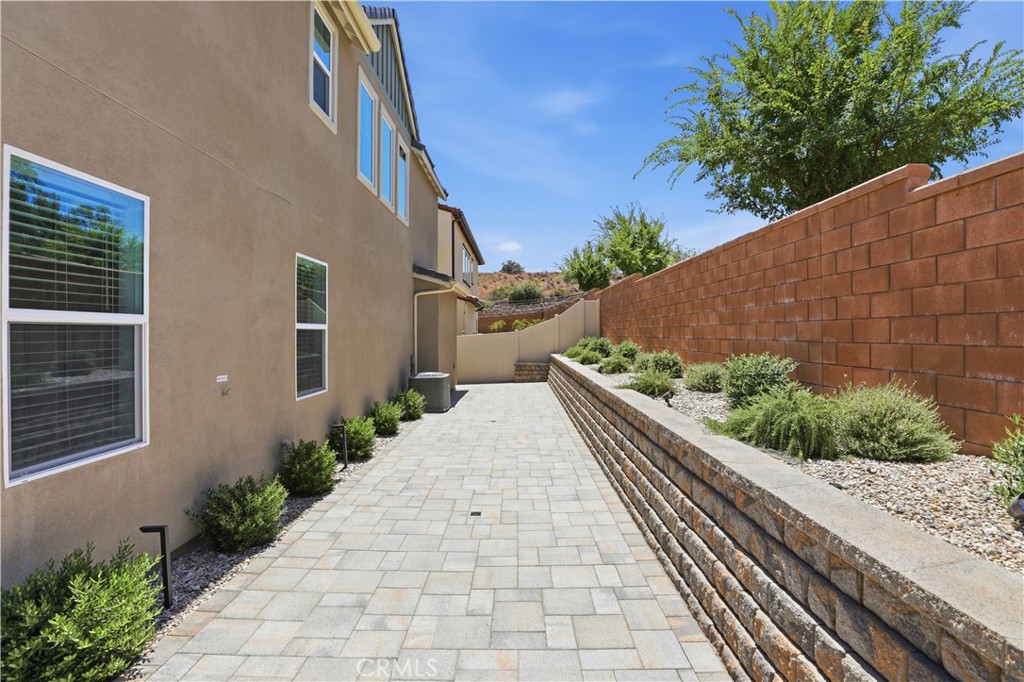4089 Spring Haven Lane Corona, CA 92883 - Photo 39 of 74