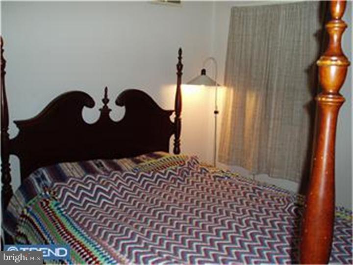 Bedroom - Main