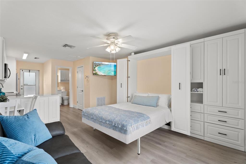 5830 Midnight Pass Road, Unit 8 Sarasota, FL 34242 - Photo 12 of 33 Gallery Image 12