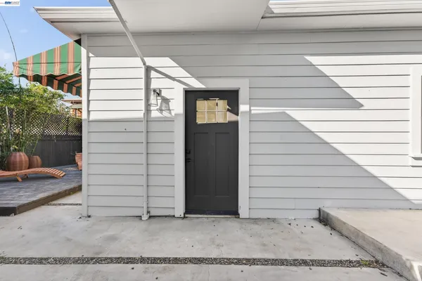 $1,858,000 | 1841 Vine Street, Berkeley, CA 94703