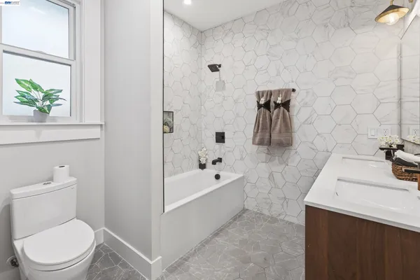 $1,858,000 | 1841 Vine Street, Berkeley, CA 94703