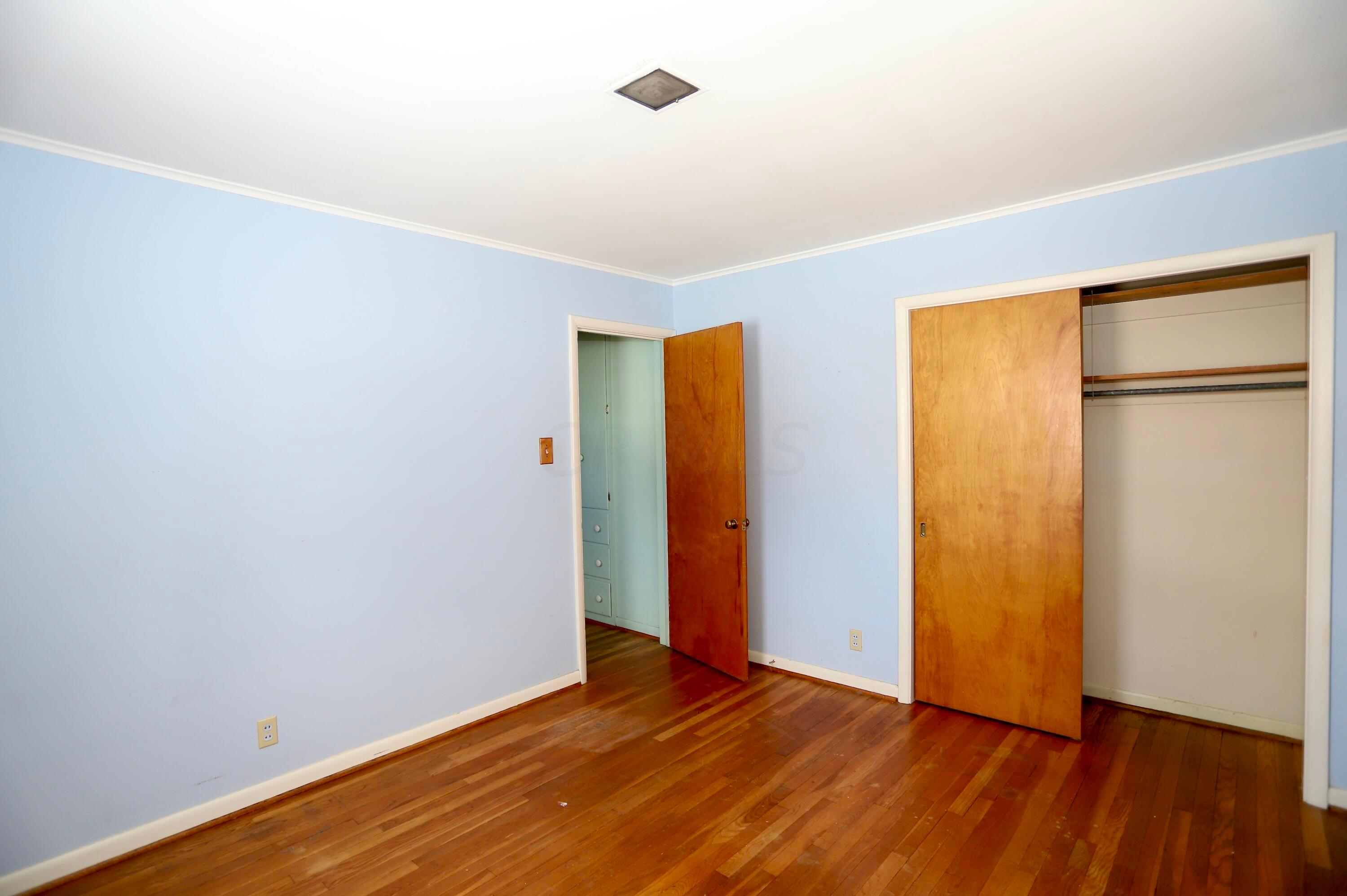 354 Troy Road Delaware, OH 43015 - Photo 23 of 35 Bedroom #4
