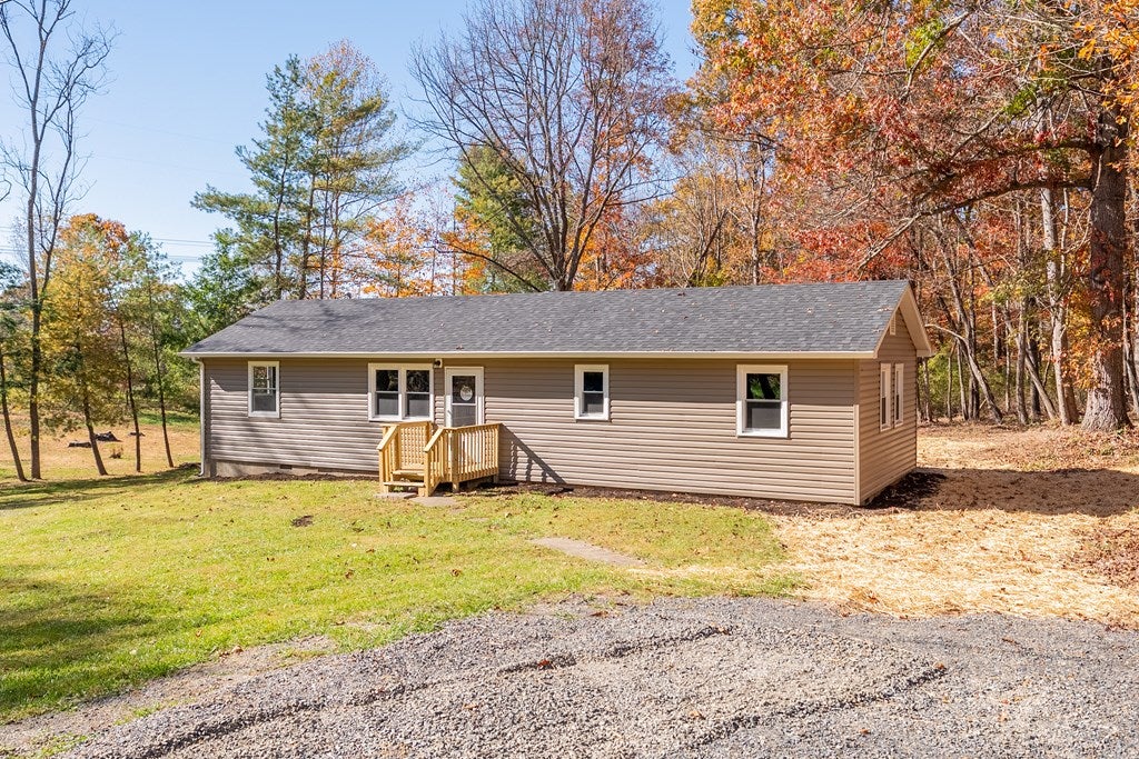 178 Rapor Ridge Road Austinville, VA 24312 - Photo 2 of 49 Gallery Image 2