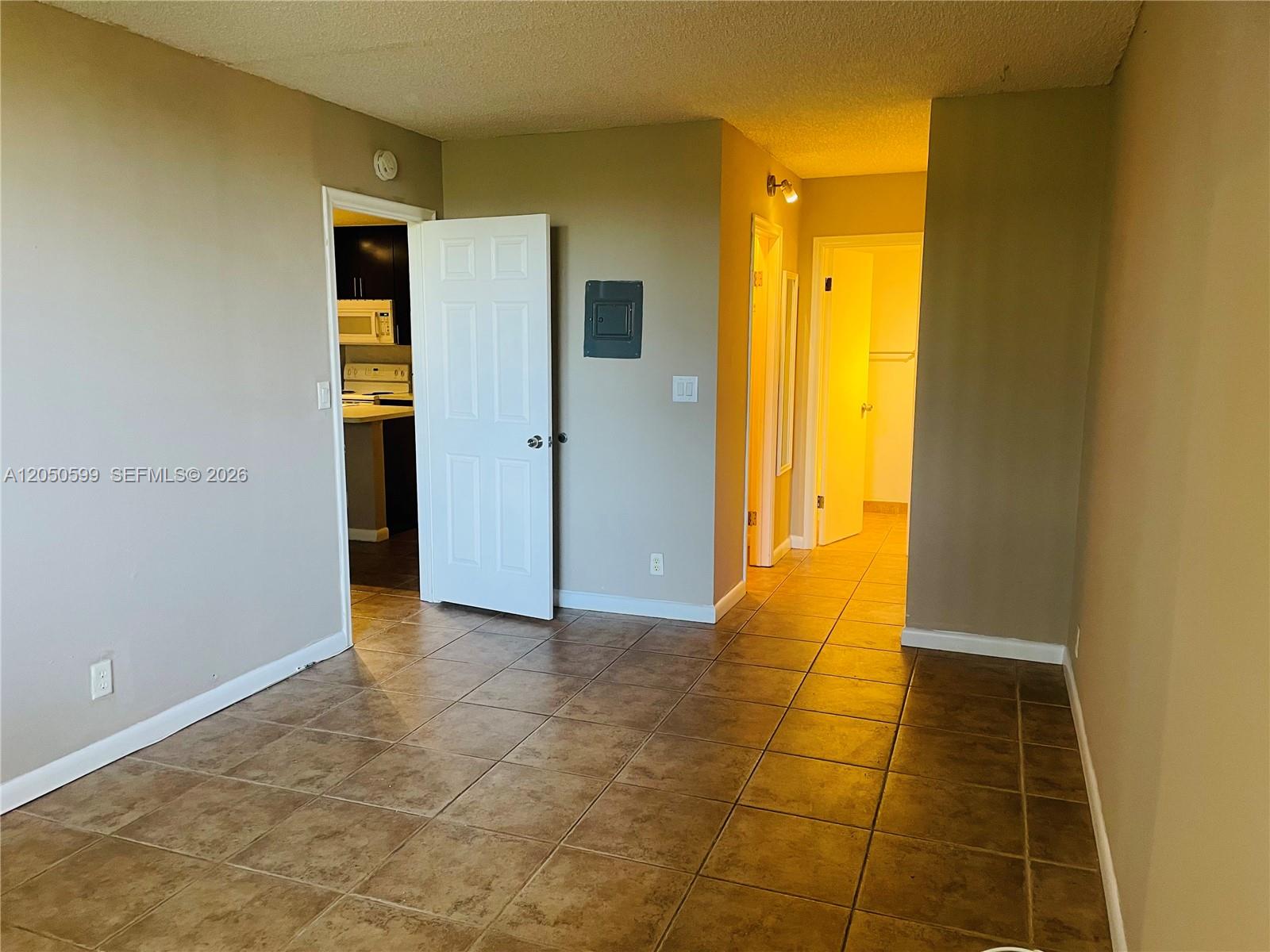 2401 Riverside Drive, Unit 114B Coral Springs, FL 33065 - Photo 12 of 15