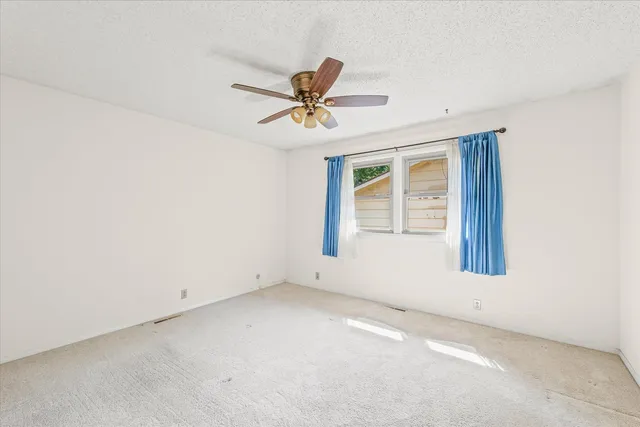 $229,900 | 2306 Winchester Drive, Champaign, IL 61821