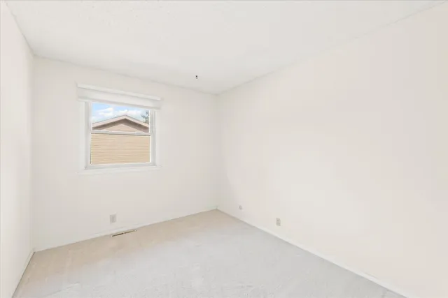 $229,900 | 2306 Winchester Drive, Champaign, IL 61821