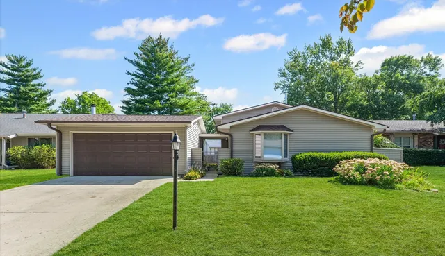 $229,900 | 2306 Winchester Drive, Champaign, IL 61821