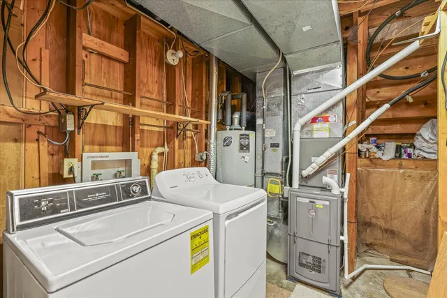 $229,900 | 2306 Winchester Drive, Champaign, IL 61821