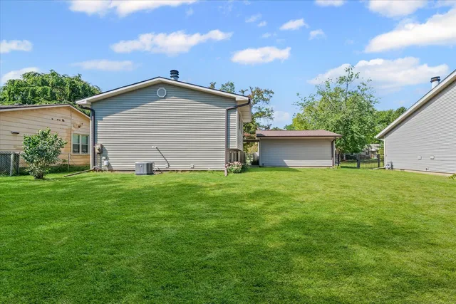 $229,900 | 2306 Winchester Drive, Champaign, IL 61821