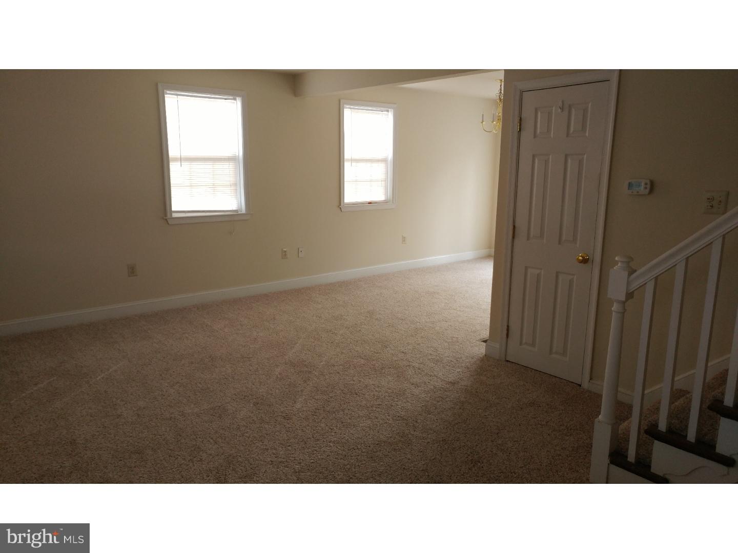 625 West County Line Road Hatboro, PA 19040 - Photo 4 of 14 Living Room