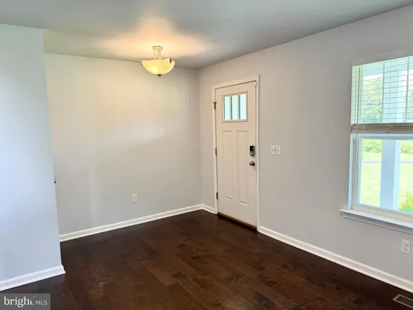 $3,700 | 206 Cranes Corner Road, Fredericksburg, VA 22405