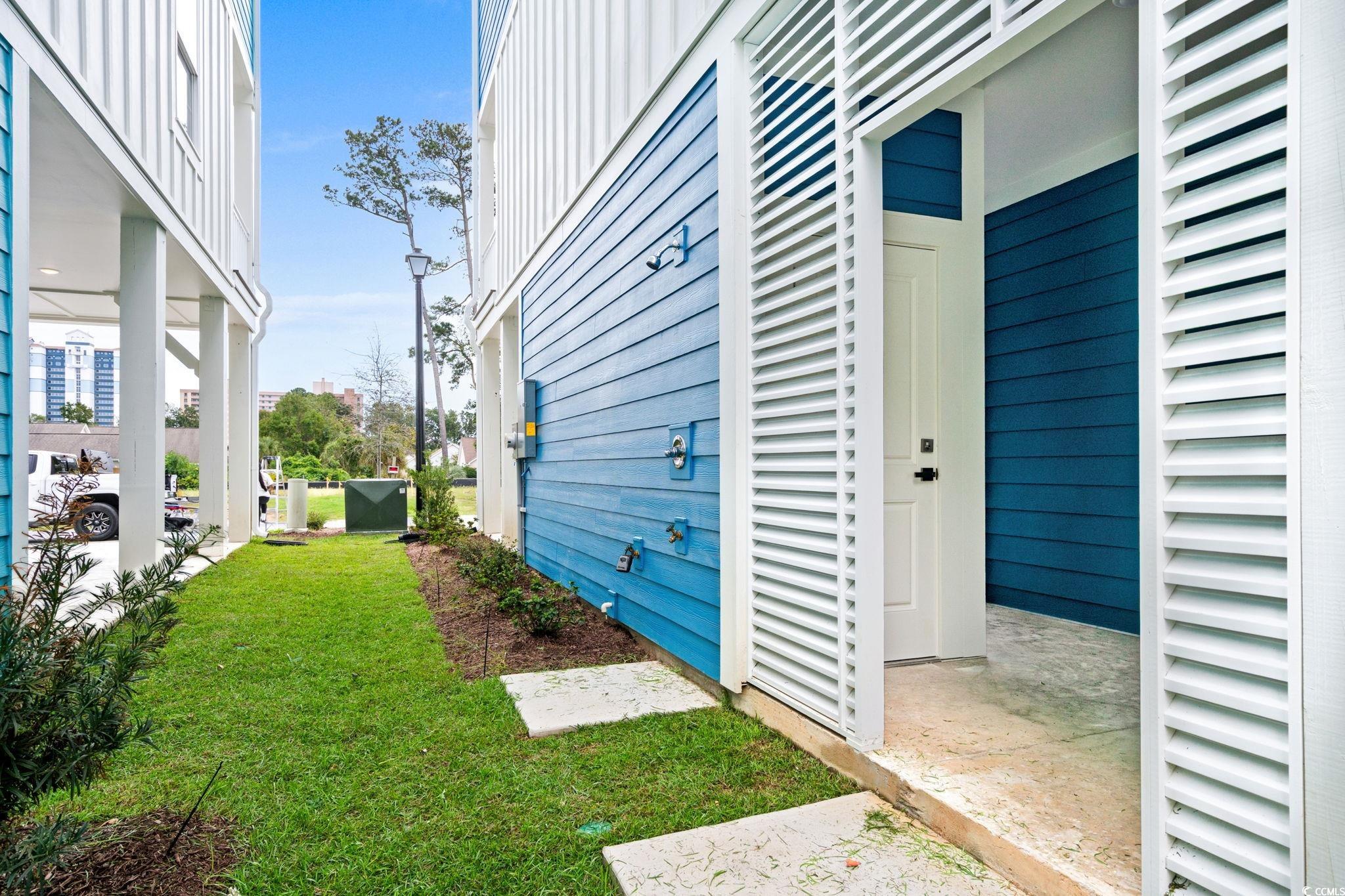 2312 Seaseeker Lane Myrtle Beach, SC 29577 - Photo 7 of 37 View of grassy yard