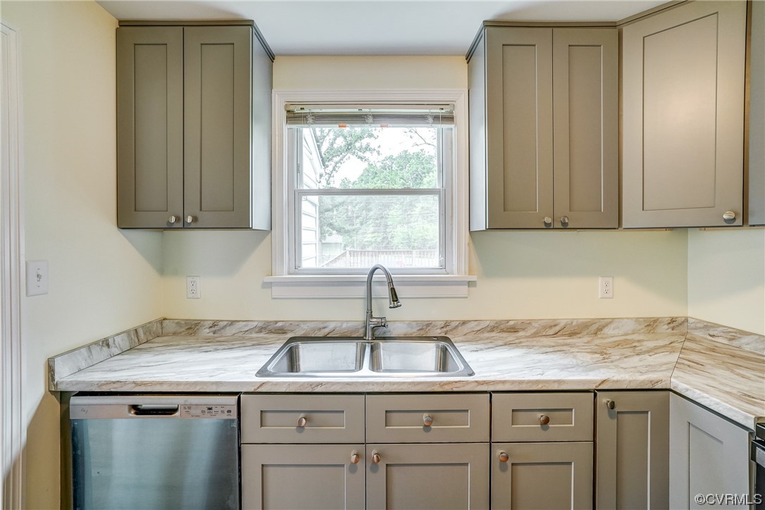 11 Wootton Road Sandston, VA 23150 - Photo 17 of 30 Gallery Image 17