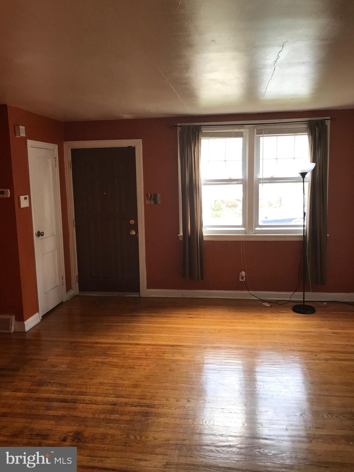 1405 Vernon Road Philadelphia, PA 19150 - Photo 2 of 16 Gallery Image 2