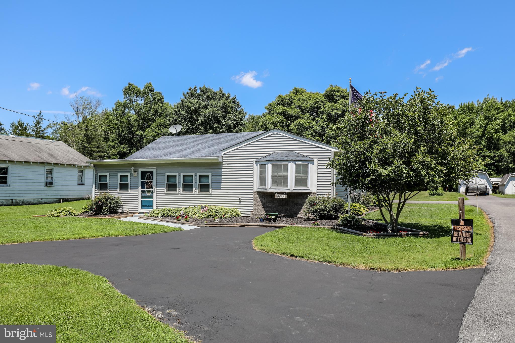 15300 Brandywine Road Brandywine, MD 20613 - Photo 2 of 26 Paved driveway in the front and back
