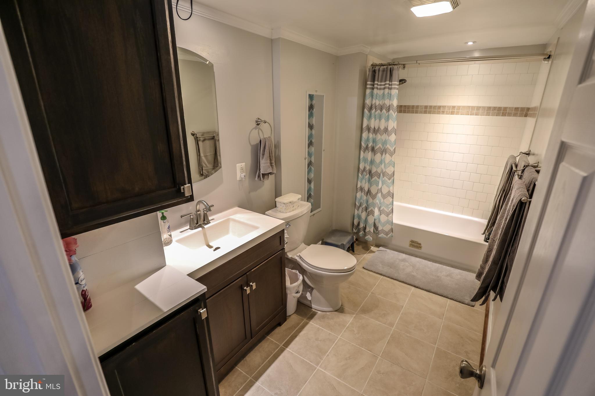 15300 Brandywine Road Brandywine, MD 20613 - Photo 19 of 26 Large updated hall bath