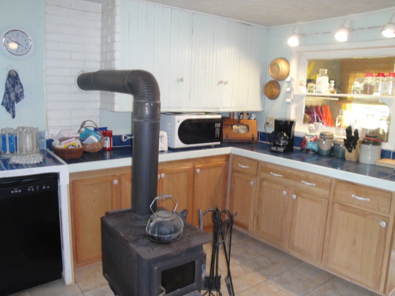 125 Rr 1 Dunmore, WV 24934 - Photo 23 of 41 Wood Stove