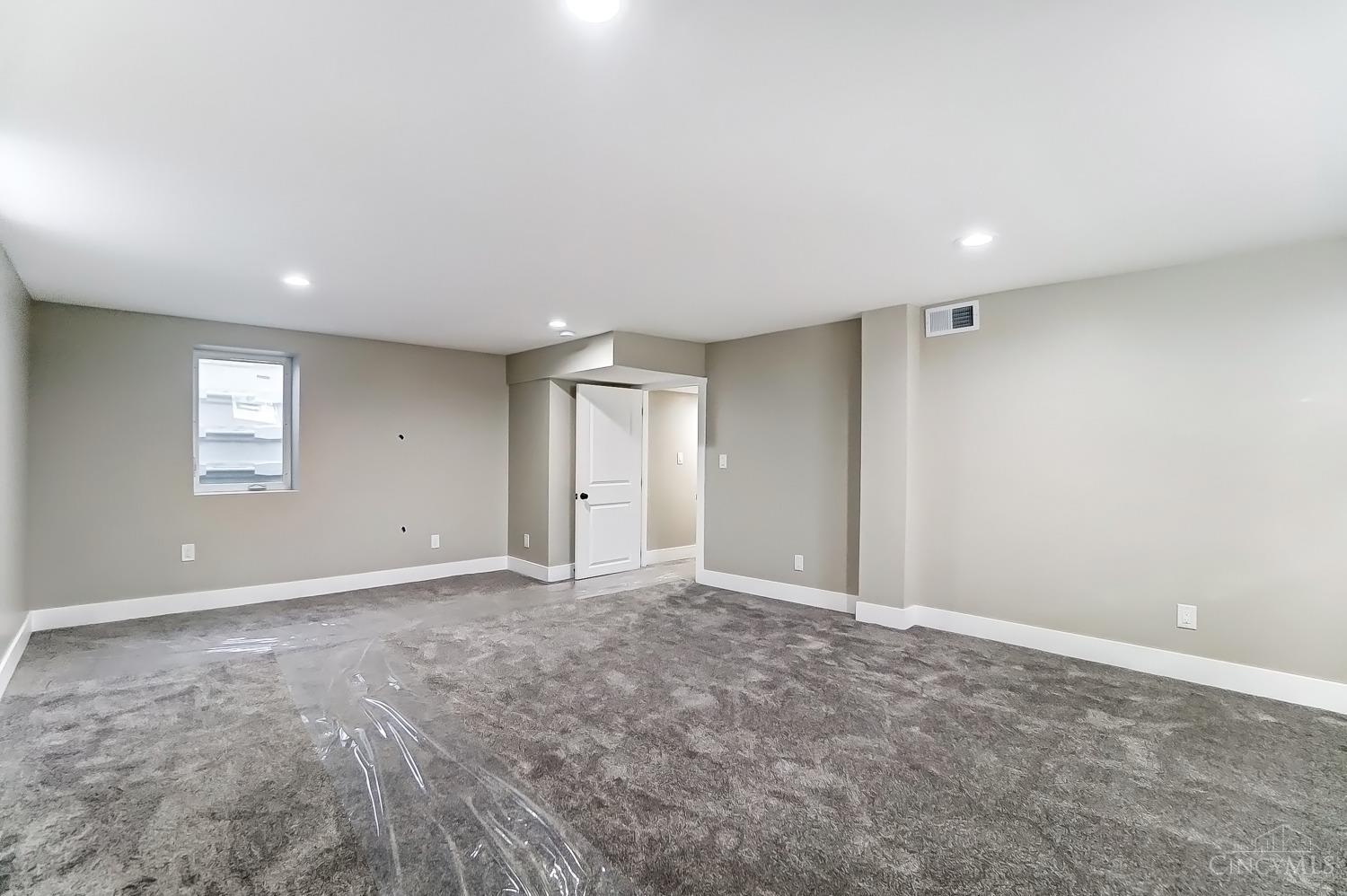 1500 Compton Road Cincinnati, OH 45231 - Photo 38 of 43 Gallery Image 38