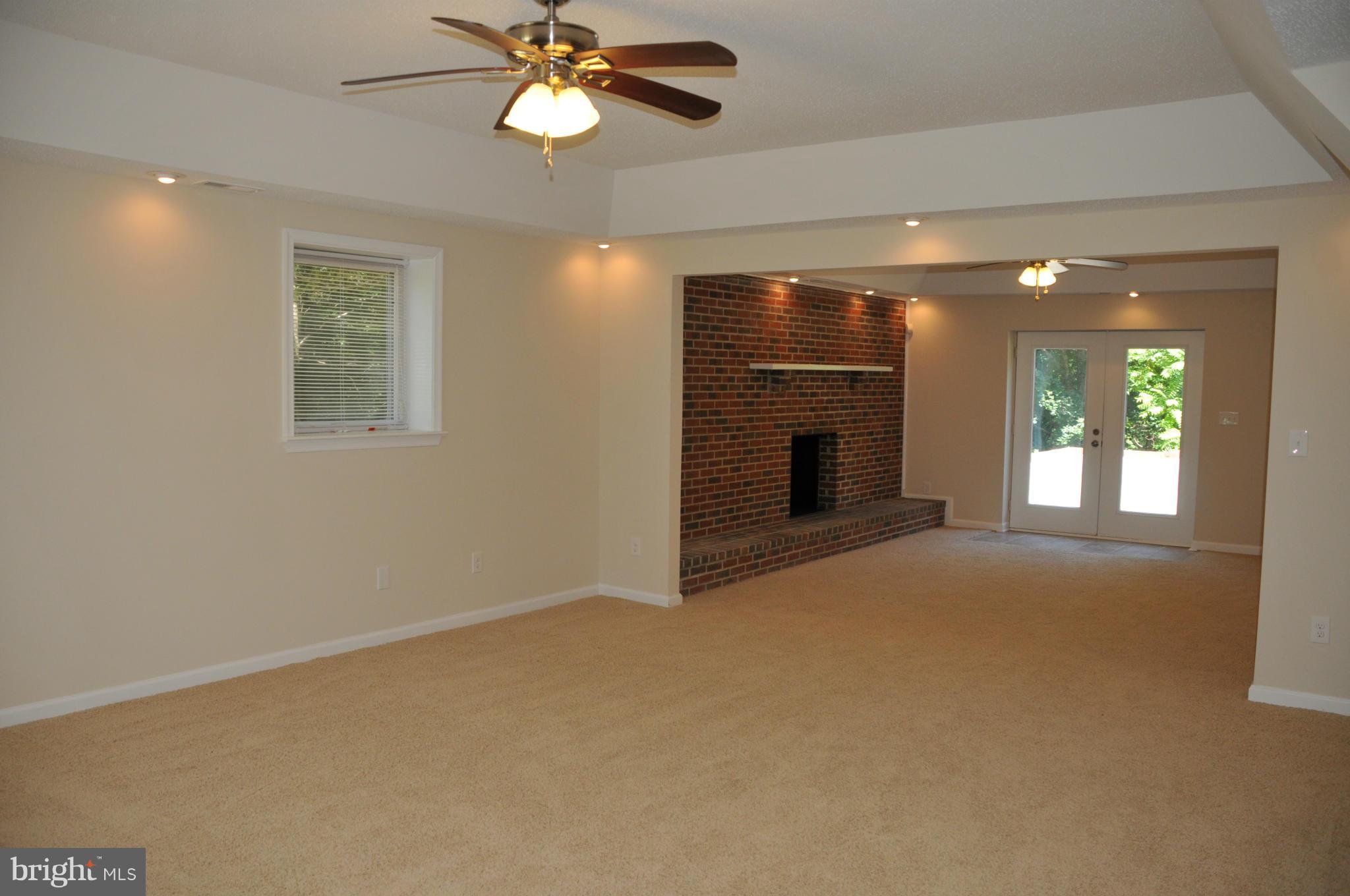 2199 Courthouse Road Stafford, VA 22554 - Photo 20 of 30 Family Room