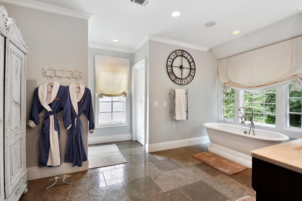 1692 Friar Tuck Road Northeast Atlanta, GA 30309 - Photo 31 of 41