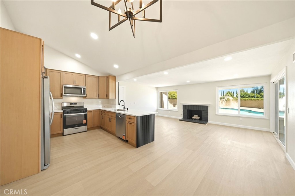 3073 Joshua Tree Road Riverside, CA 92503 - Photo 11 of 56