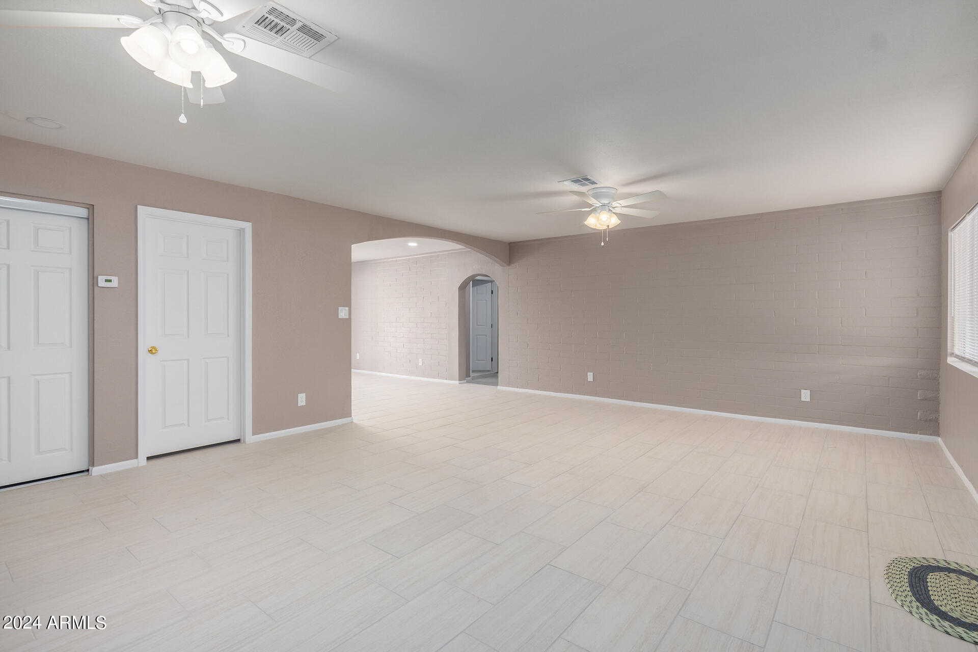 1501 West Vineyard Road Phoenix, AZ 85041 - Photo 13 of 41 0013-13 - Vineyard