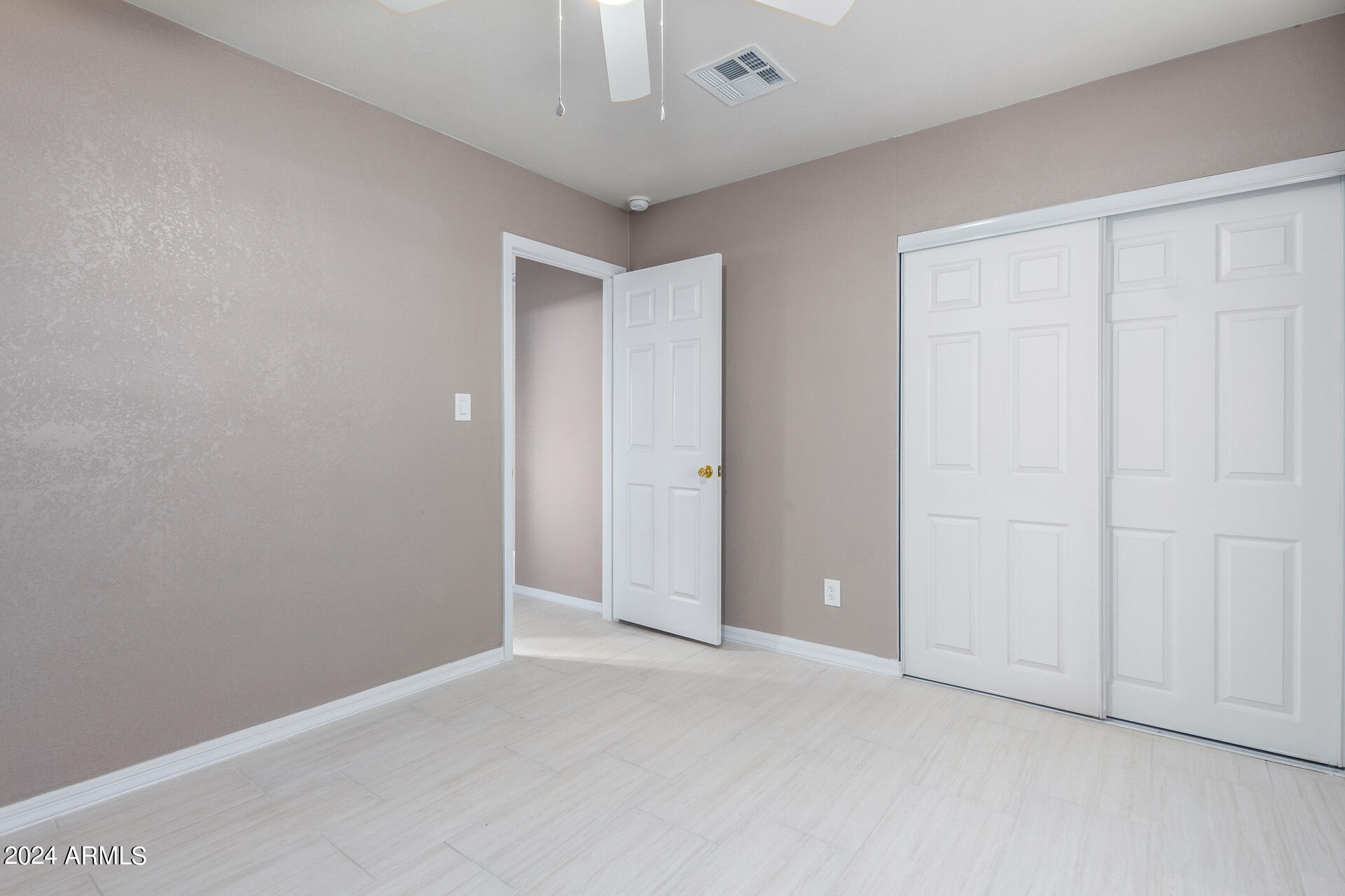 1501 West Vineyard Road Phoenix, AZ 85041 - Photo 25 of 41 0022-22 - Vineyard