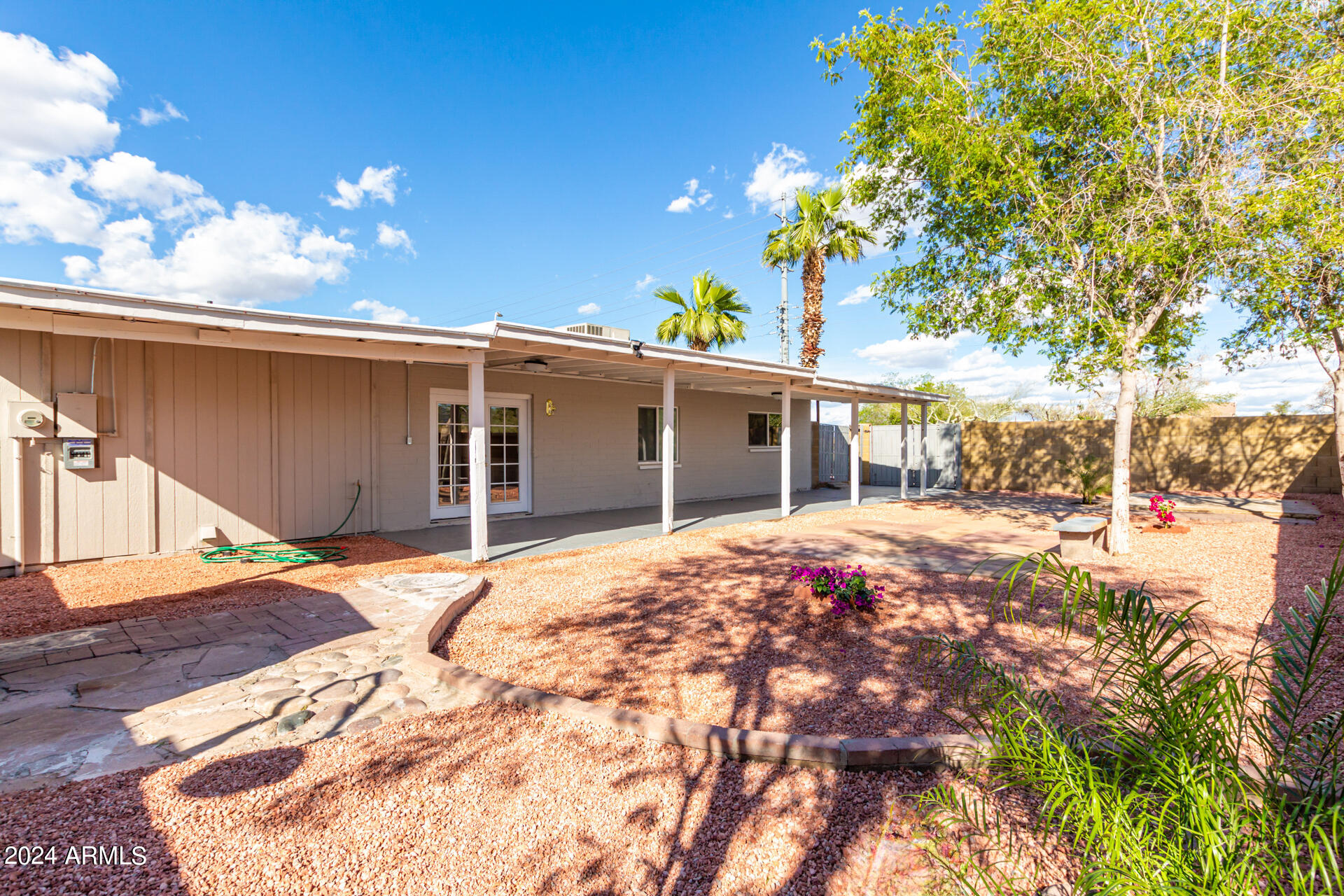 1501 West Vineyard Road Phoenix, AZ 85041 - Photo 34 of 41 0034-34 - Vineyard