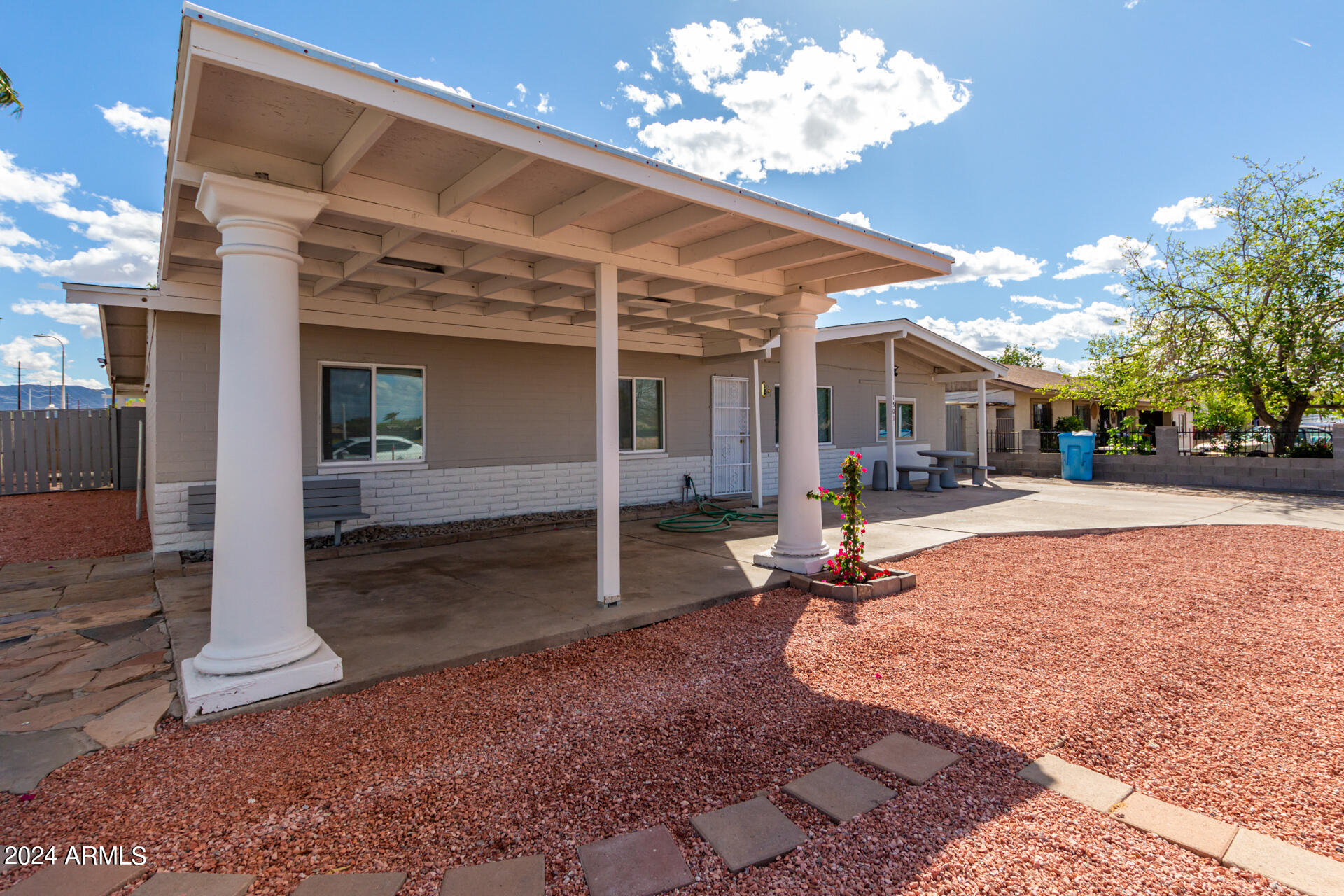 1501 West Vineyard Road Phoenix, AZ 85041 - Photo 7 of 41 0007-07 - Vineyard