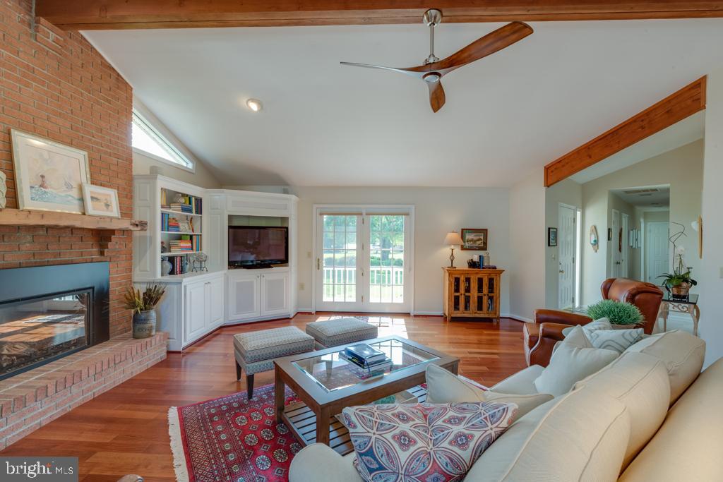503 Old Point Road Chester, MD 21619 - Photo 3 of 27