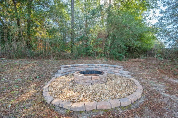 $2,200 | 667 Red Fern Road, Crestview, FL 32536