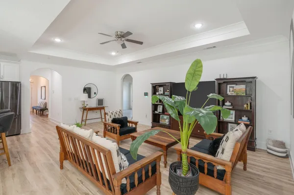 $2,200 | 667 Red Fern Road, Crestview, FL 32536