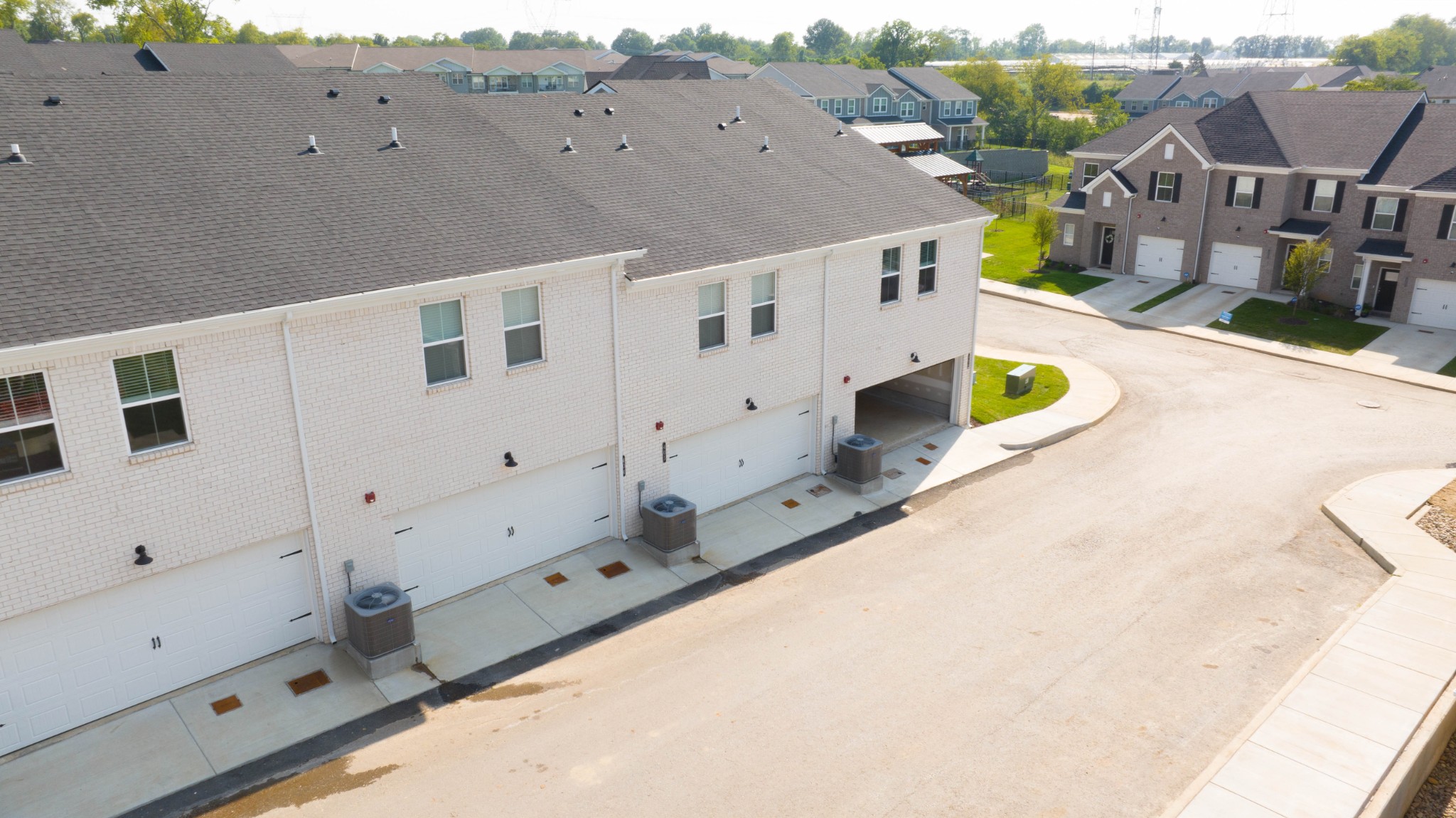 204 Douglas Bend Road, Unit 404 Gallatin, TN 37066 - Photo 8 of 45 Gallery Image 8