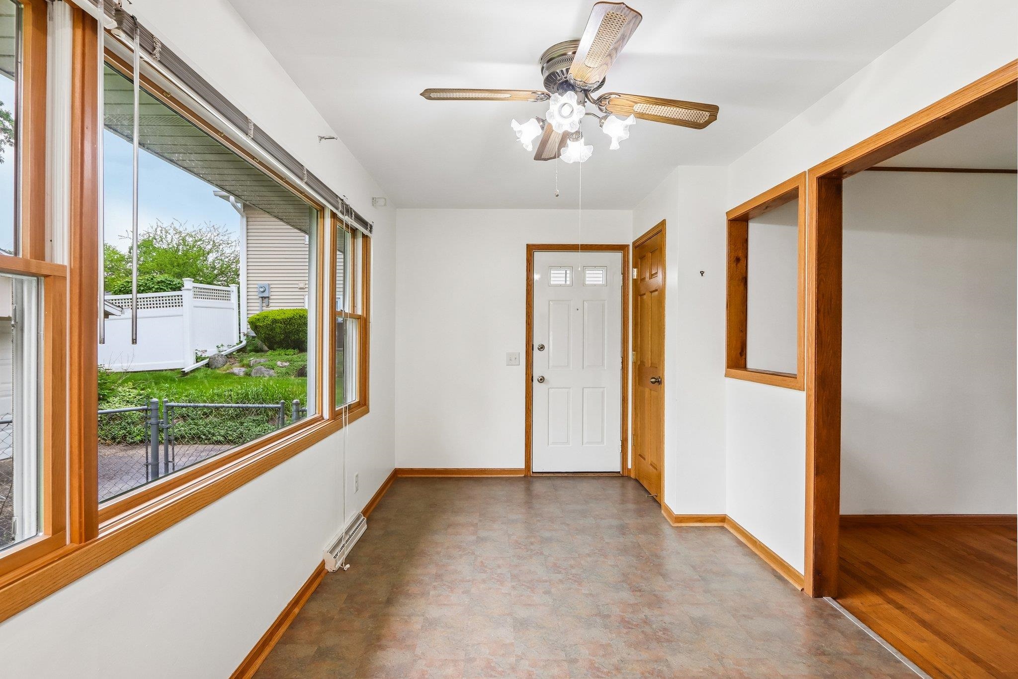 5006 Violet Lane Madison, WI 53714 - Photo 11 of 34