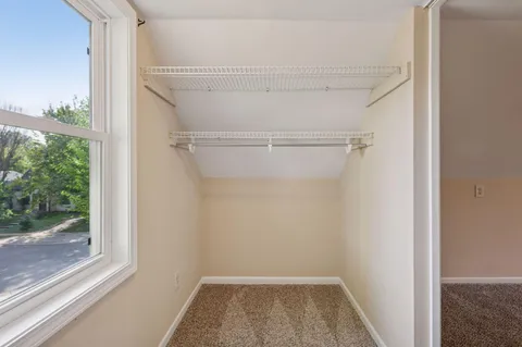 $275,000 | 604 Gotzian Street, St. Paul, MN 55106