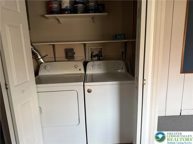 a close view of sink