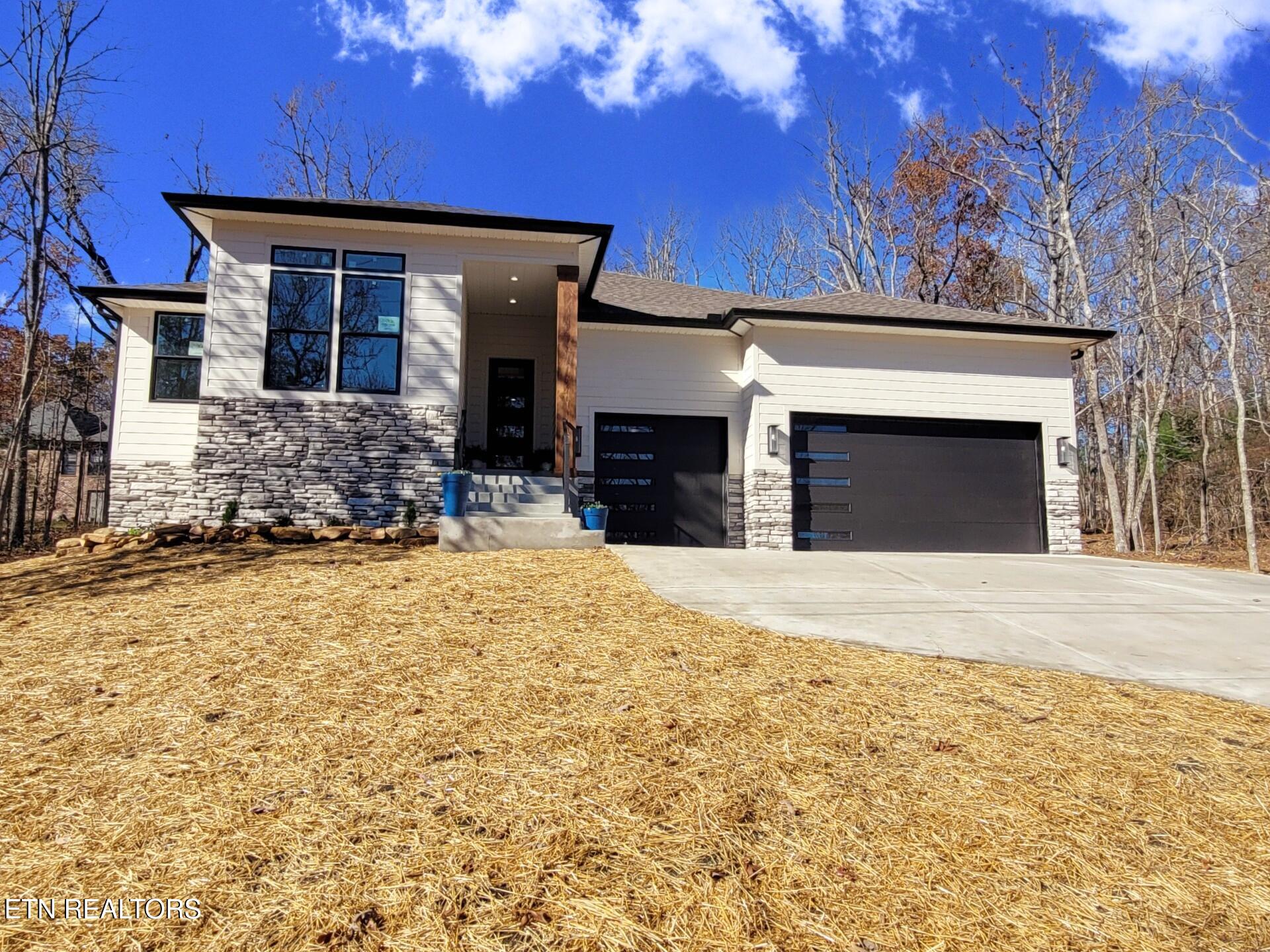 142 Manchester Road Crossville, TN 38558 - Photo 1 of 28 Attach174688_20241111_153012 (1)