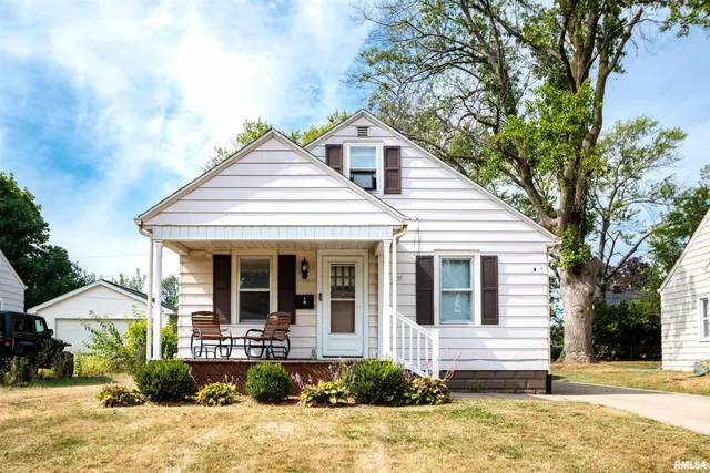 $130,000 | 3121 North Isabell Avenue, Peoria, IL 61604