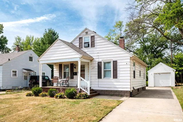 $130,000 | 3121 North Isabell Avenue, Peoria, IL 61604