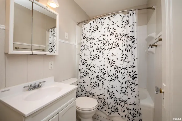 $130,000 | 3121 North Isabell Avenue, Peoria, IL 61604