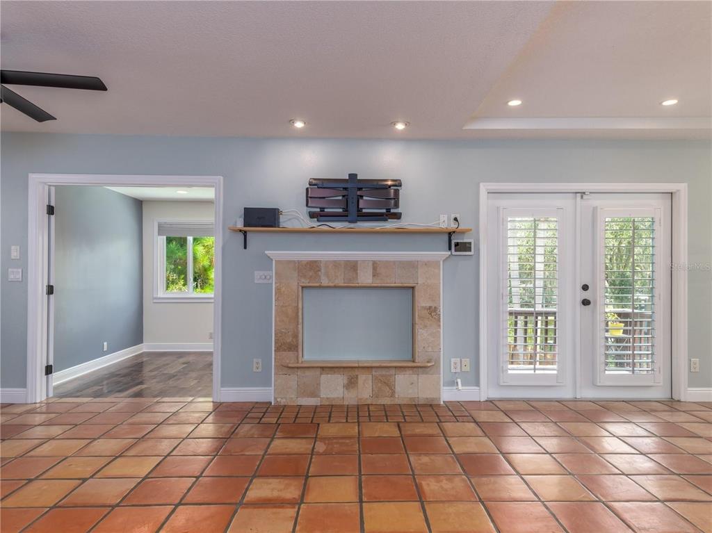 1153 Tookes Road Tarpon Springs, FL 34689 - Photo 11 of 44